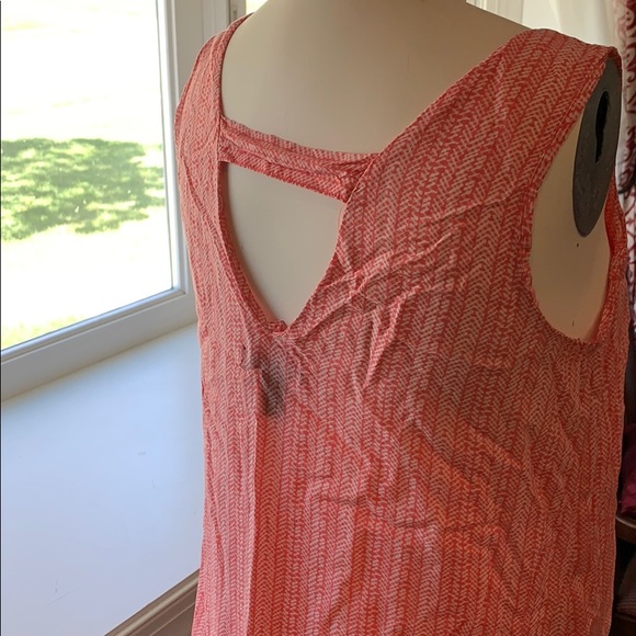 GAP Tank - Picture 2 of 3